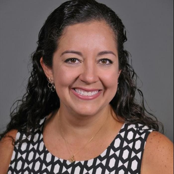 Caro Ruiz headshot