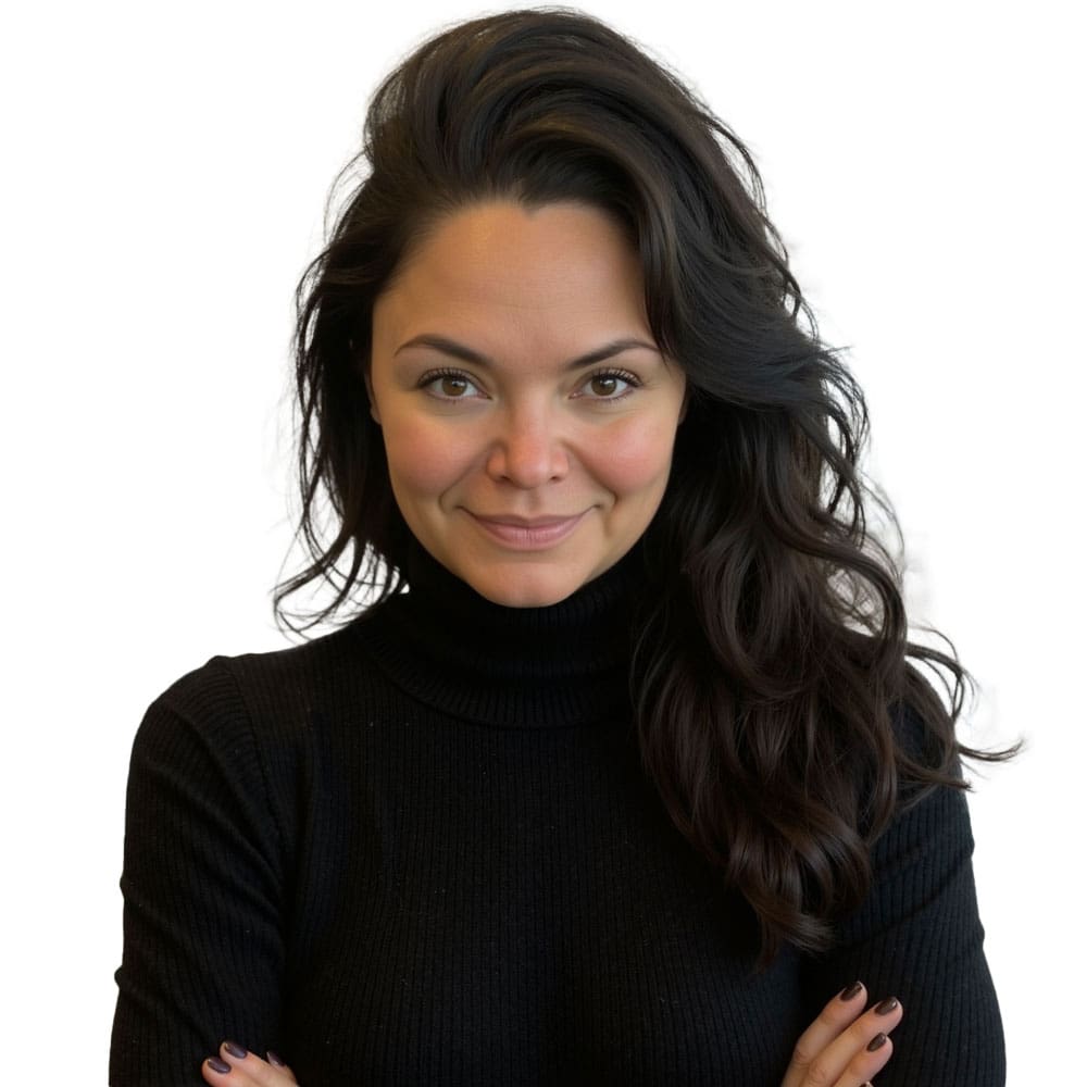 Dani Silcox headshot