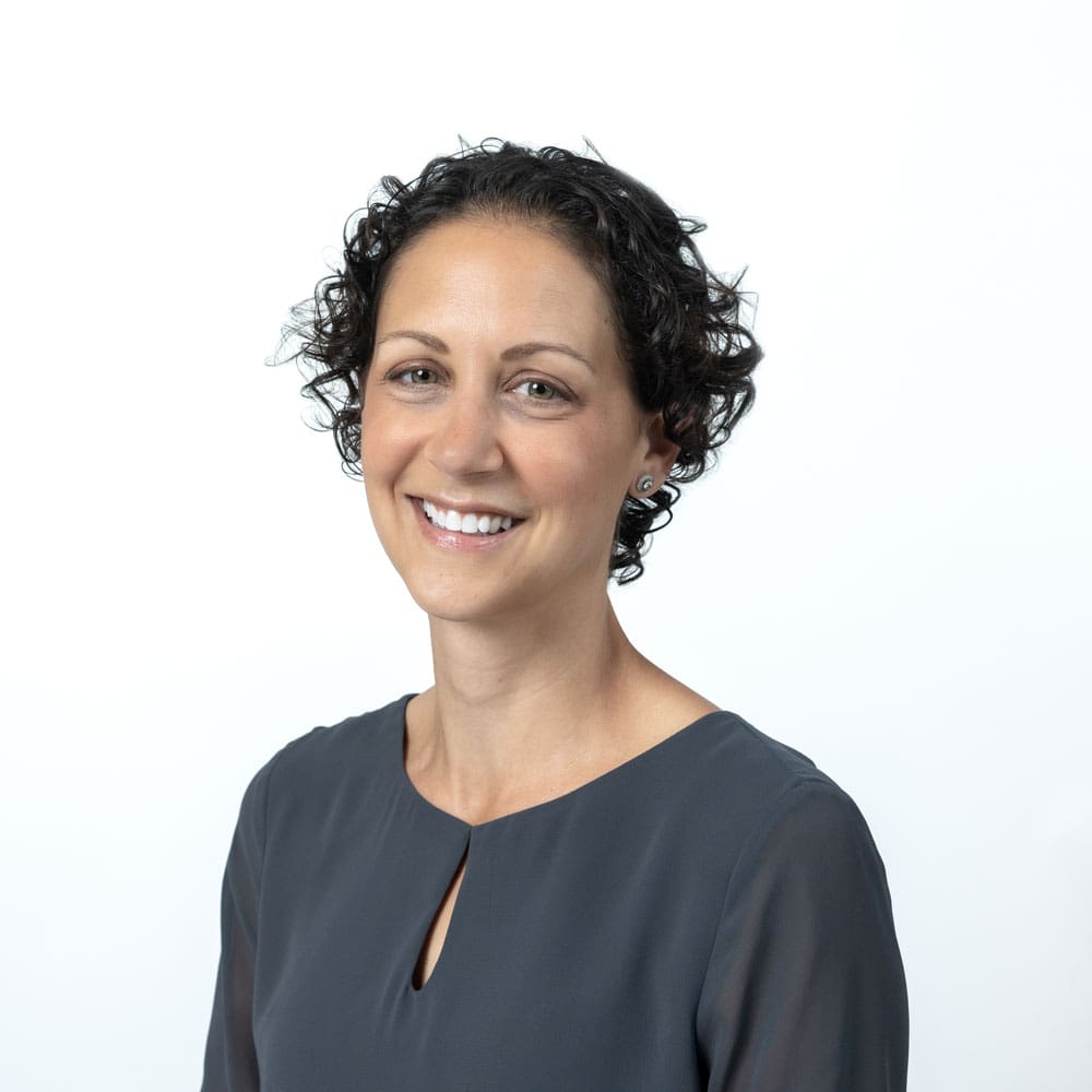 Meredith Rapoza headshot